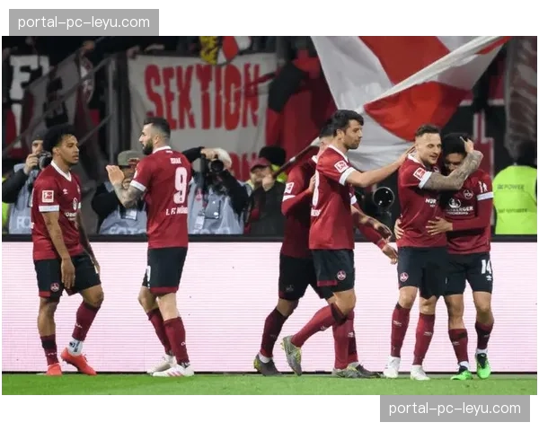 达姆施塔特抵达客场，主帅强调球队将为荣誉而战